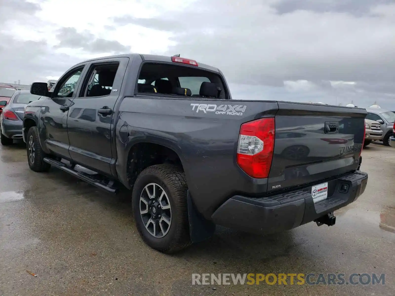 3 Photograph of a damaged car 5TFDY5F11MX989043 TOYOTA TUNDRA 2021