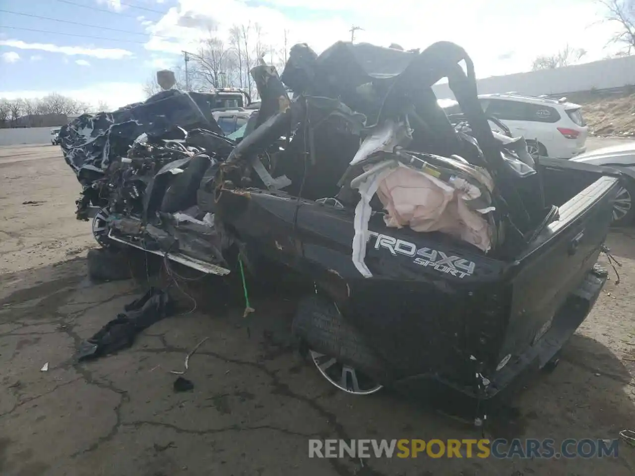 3 Photograph of a damaged car 5TFDY5F11MX991567 TOYOTA TUNDRA 2021