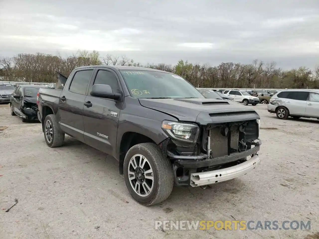 1 Photograph of a damaged car 5TFDY5F11MX993433 TOYOTA TUNDRA 2021