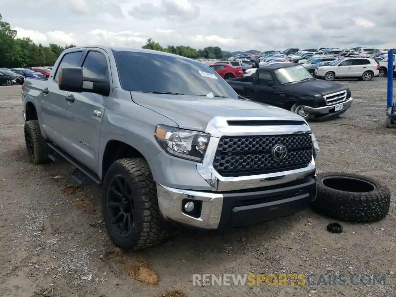 1 Photograph of a damaged car 5TFDY5F12MX008167 TOYOTA TUNDRA 2021