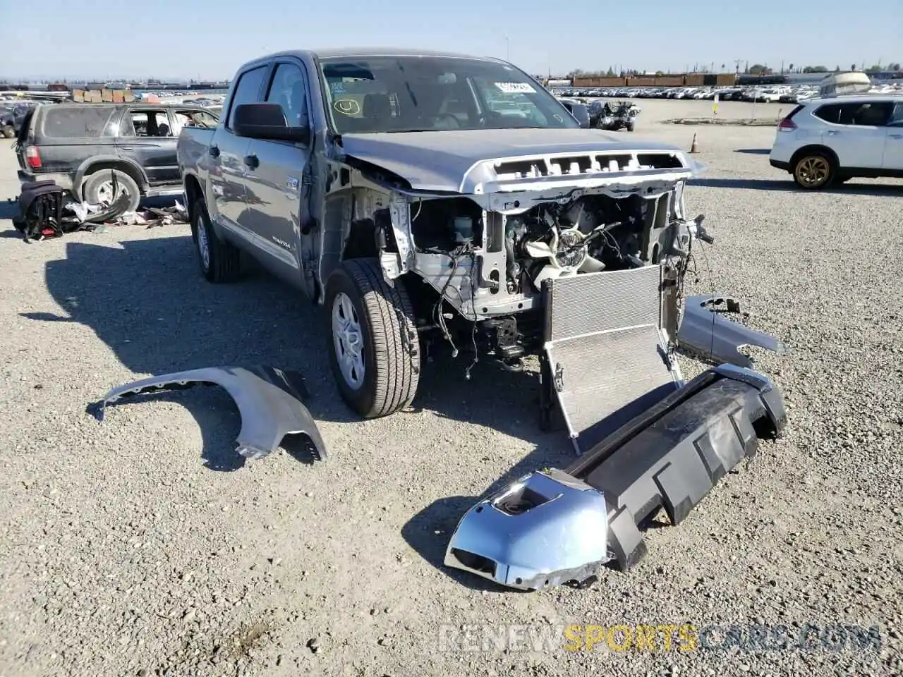 1 Photograph of a damaged car 5TFDY5F12MX008170 TOYOTA TUNDRA 2021