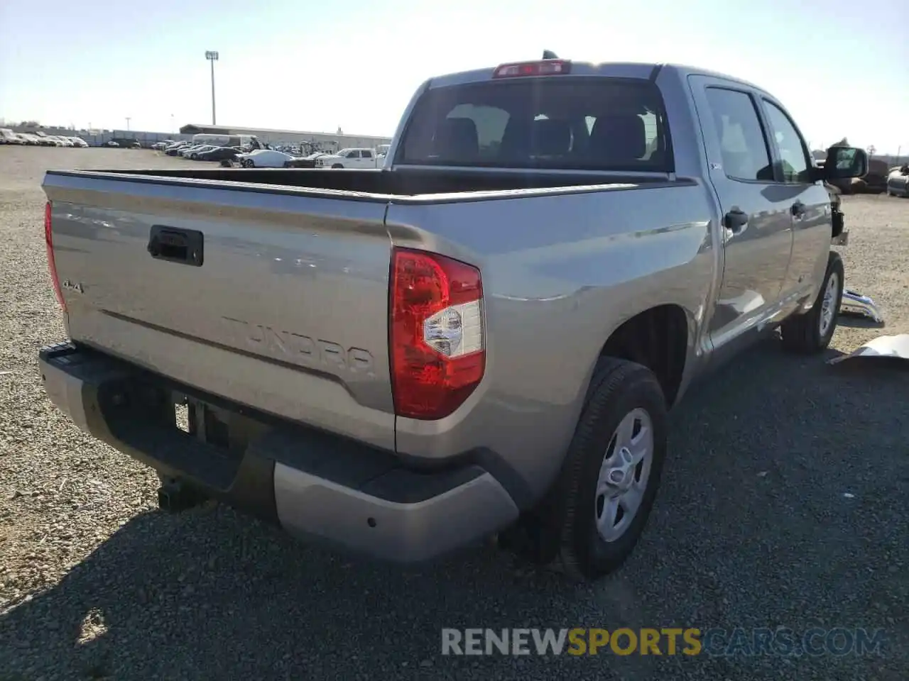 4 Photograph of a damaged car 5TFDY5F12MX008170 TOYOTA TUNDRA 2021