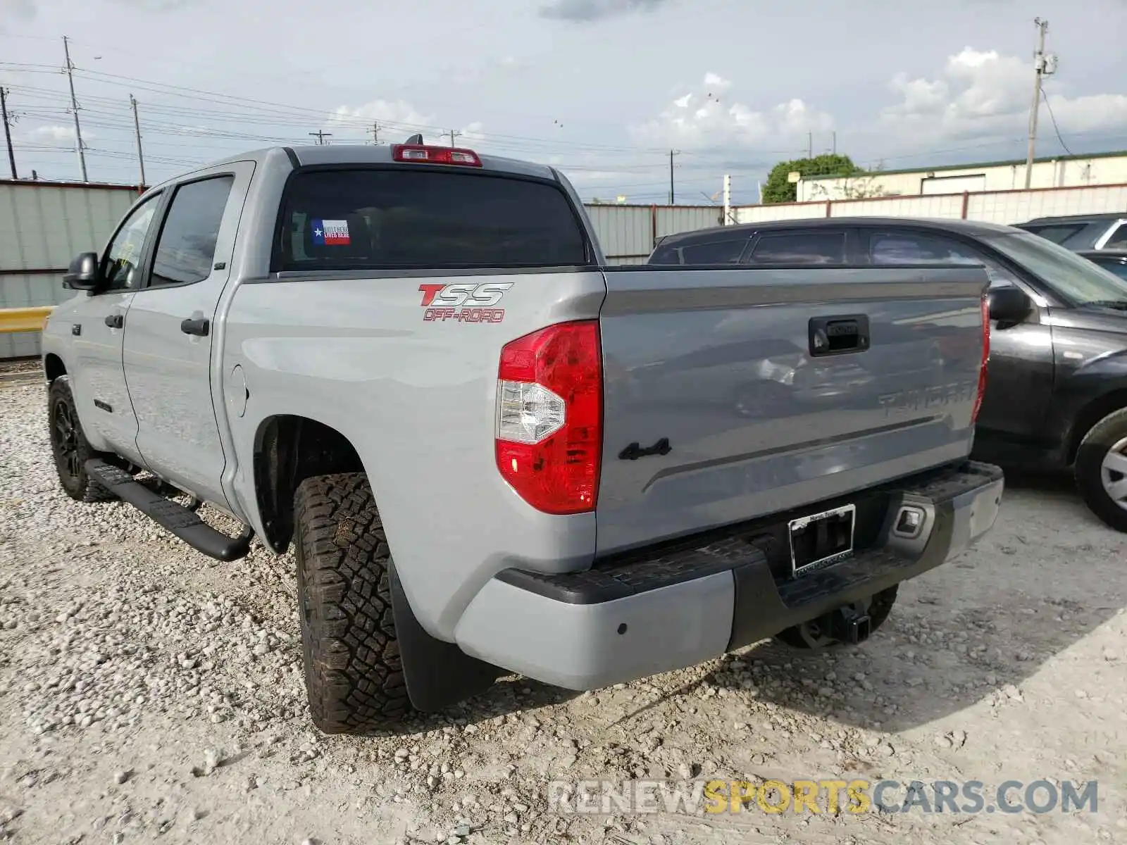 3 Photograph of a damaged car 5TFDY5F12MX008556 TOYOTA TUNDRA 2021