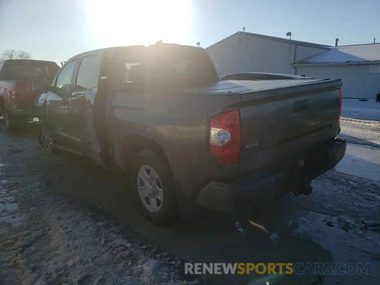 3 Photograph of a damaged car 5TFDY5F12MX037880 TOYOTA TUNDRA 2021