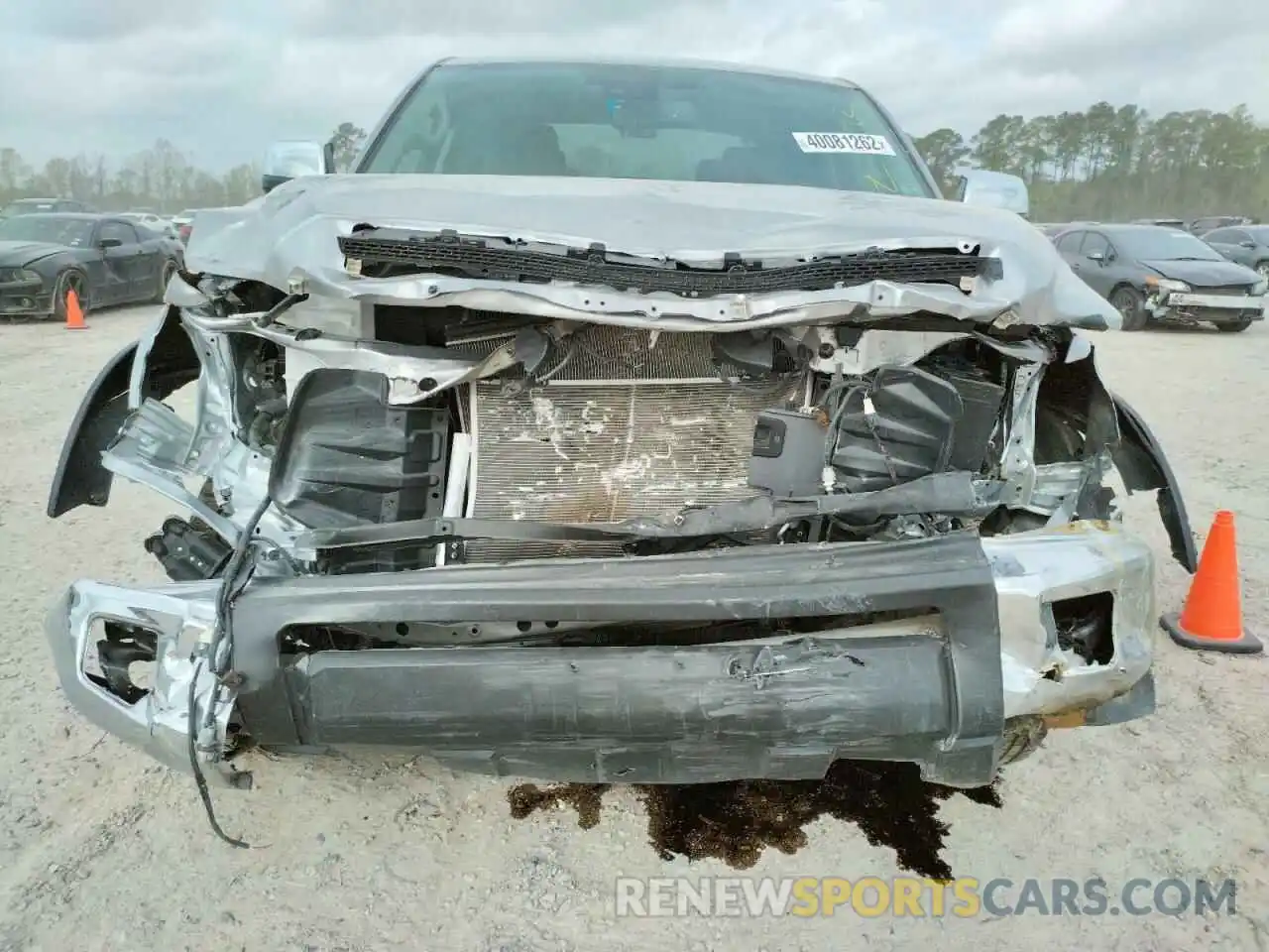 9 Photograph of a damaged car 5TFDY5F12MX969805 TOYOTA TUNDRA 2021