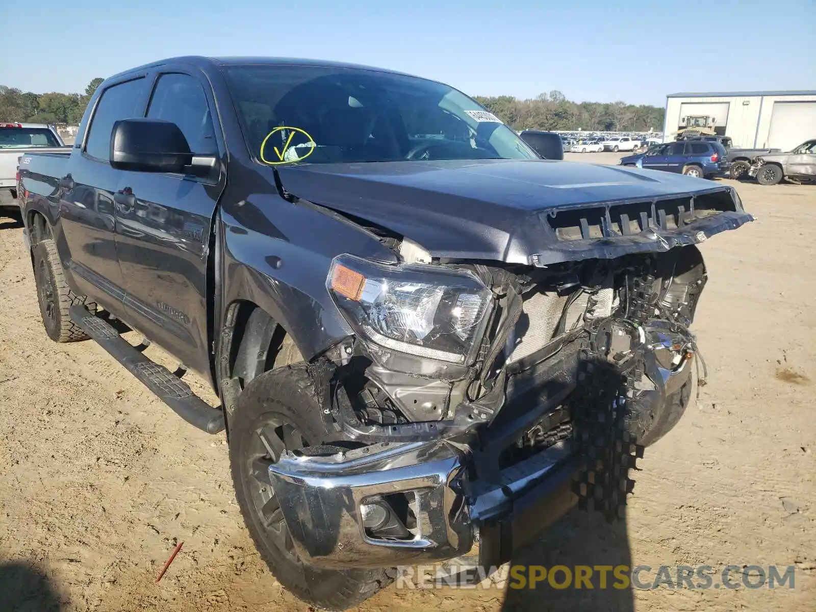 1 Photograph of a damaged car 5TFDY5F12MX970078 TOYOTA TUNDRA 2021