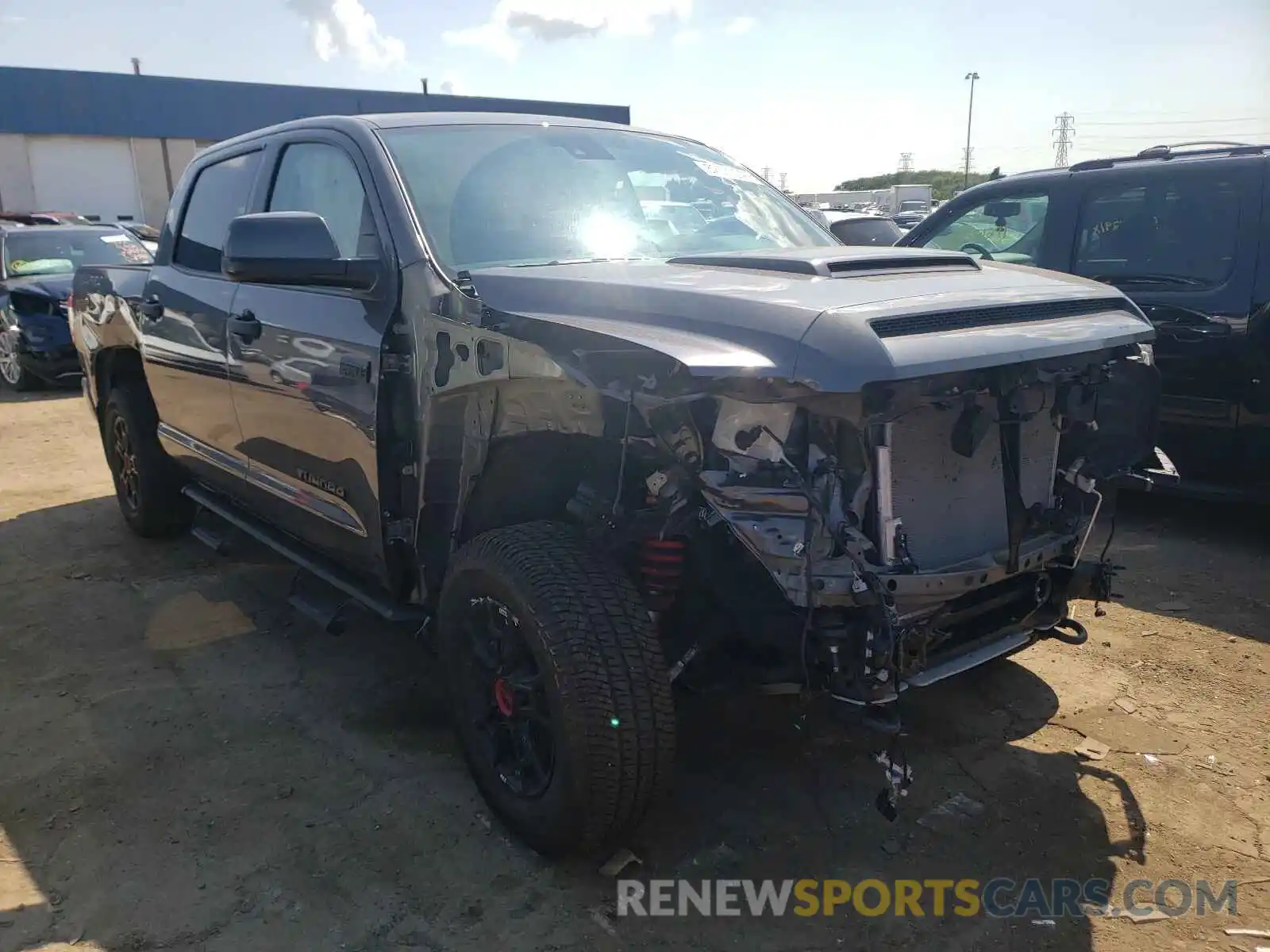 1 Photograph of a damaged car 5TFDY5F12MX970520 TOYOTA TUNDRA 2021