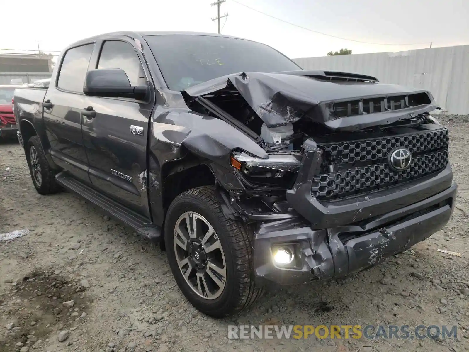 1 Photograph of a damaged car 5TFDY5F12MX976009 TOYOTA TUNDRA 2021