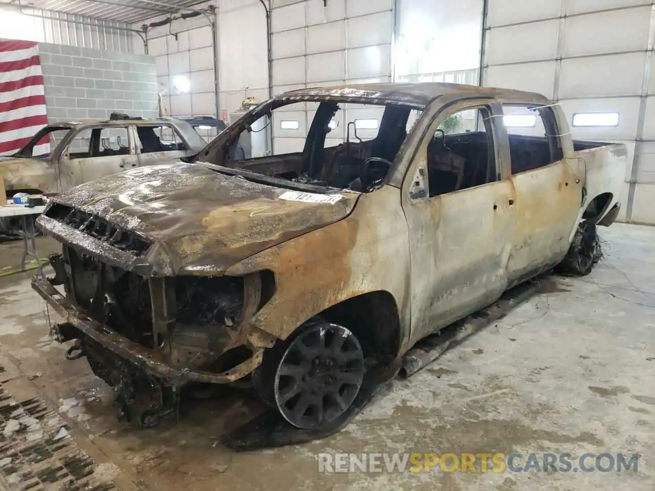 2 Photograph of a damaged car 5TFDY5F12MX992551 TOYOTA TUNDRA 2021