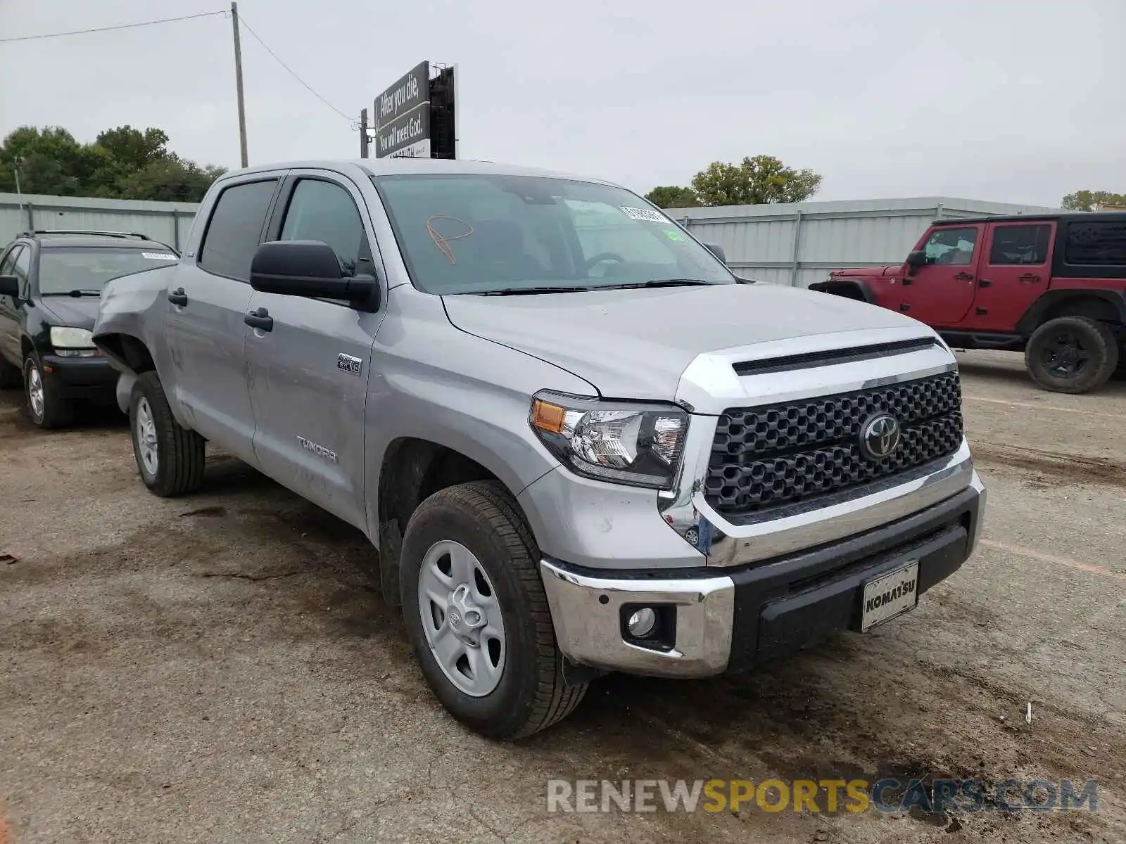 1 Photograph of a damaged car 5TFDY5F13MX013717 TOYOTA TUNDRA 2021