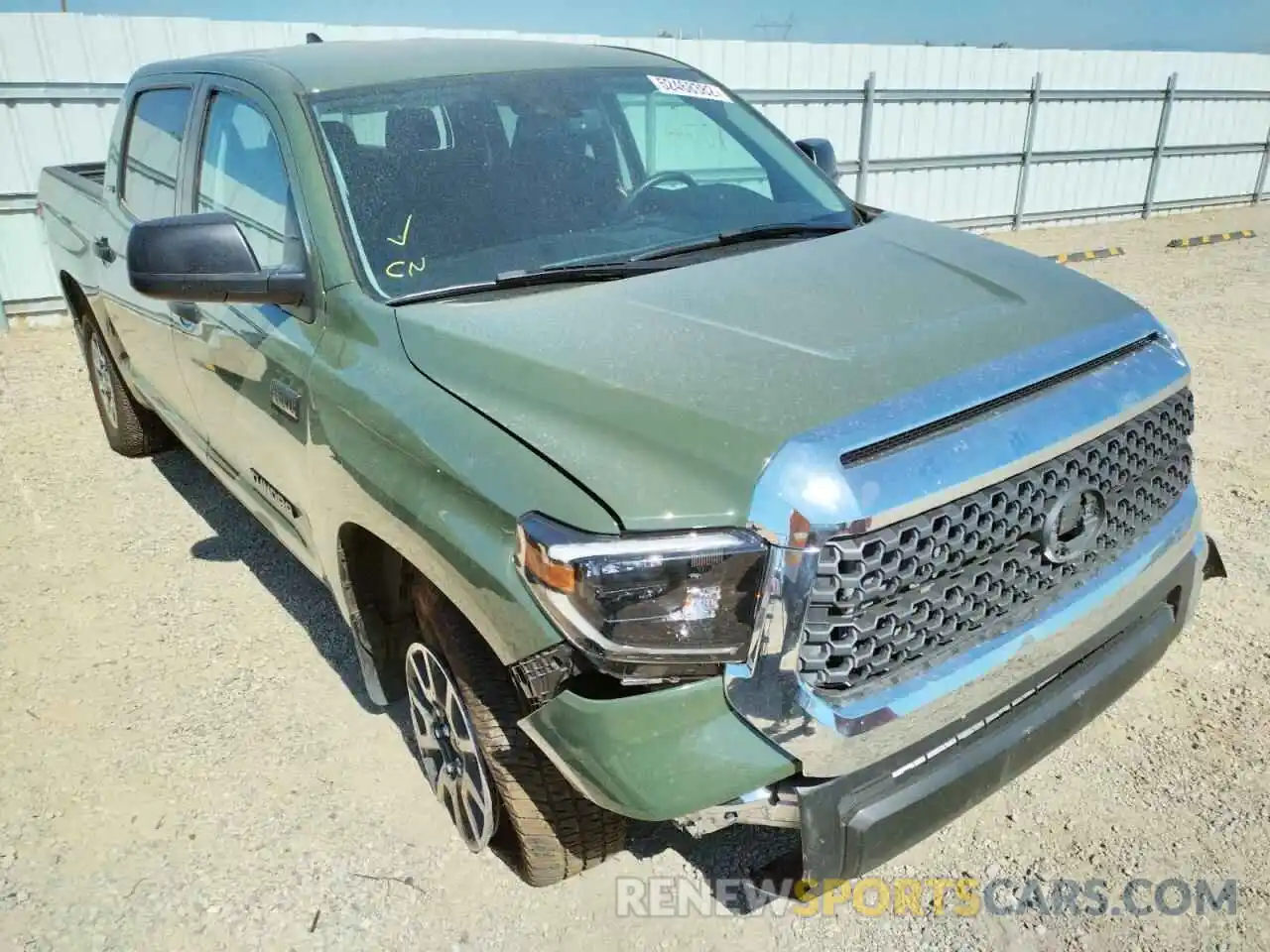 1 Photograph of a damaged car 5TFDY5F13MX019727 TOYOTA TUNDRA 2021