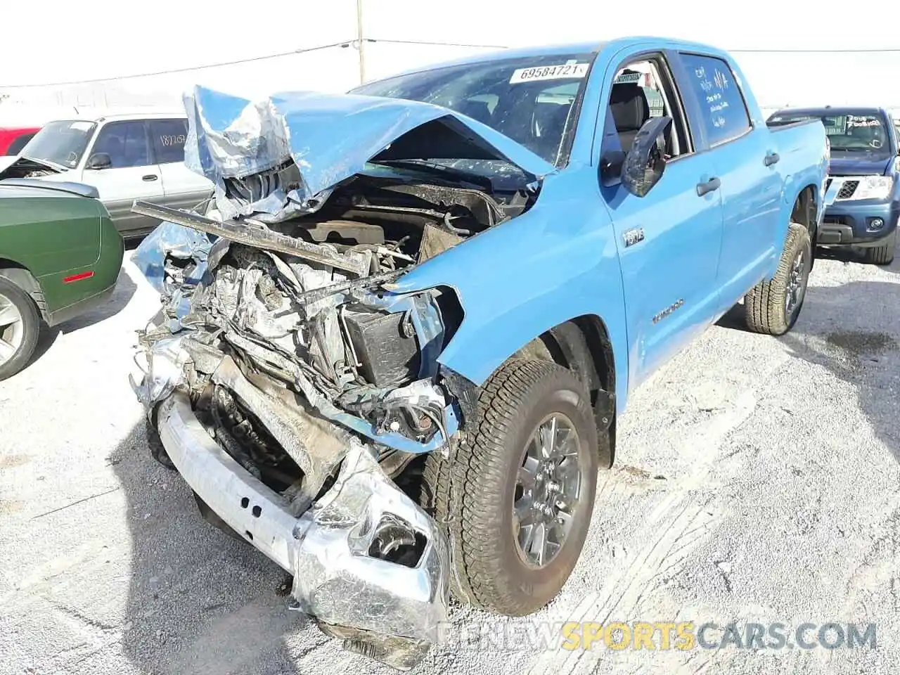 2 Photograph of a damaged car 5TFDY5F13MX976391 TOYOTA TUNDRA 2021