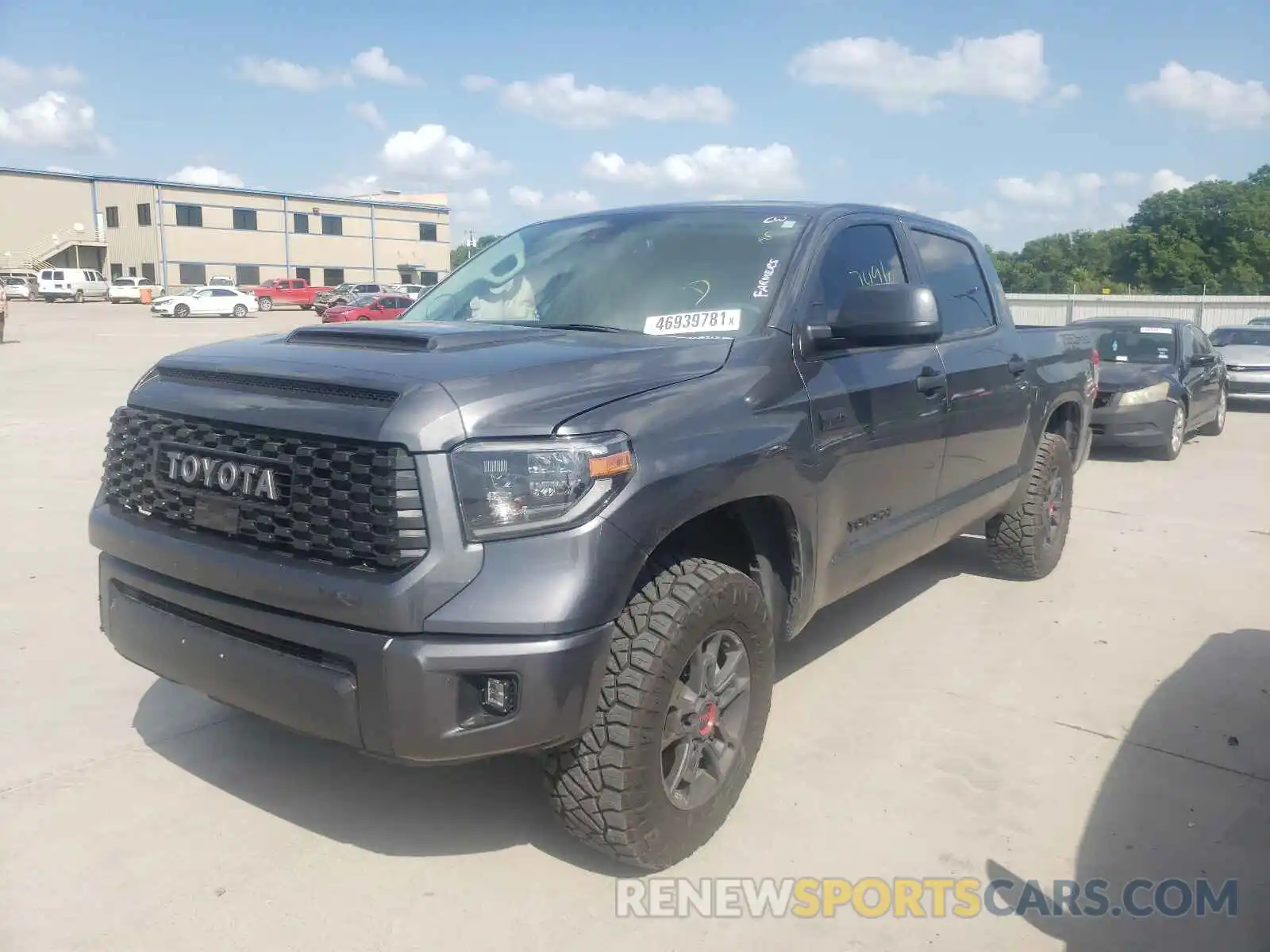 2 Photograph of a damaged car 5TFDY5F14MX003066 TOYOTA TUNDRA 2021