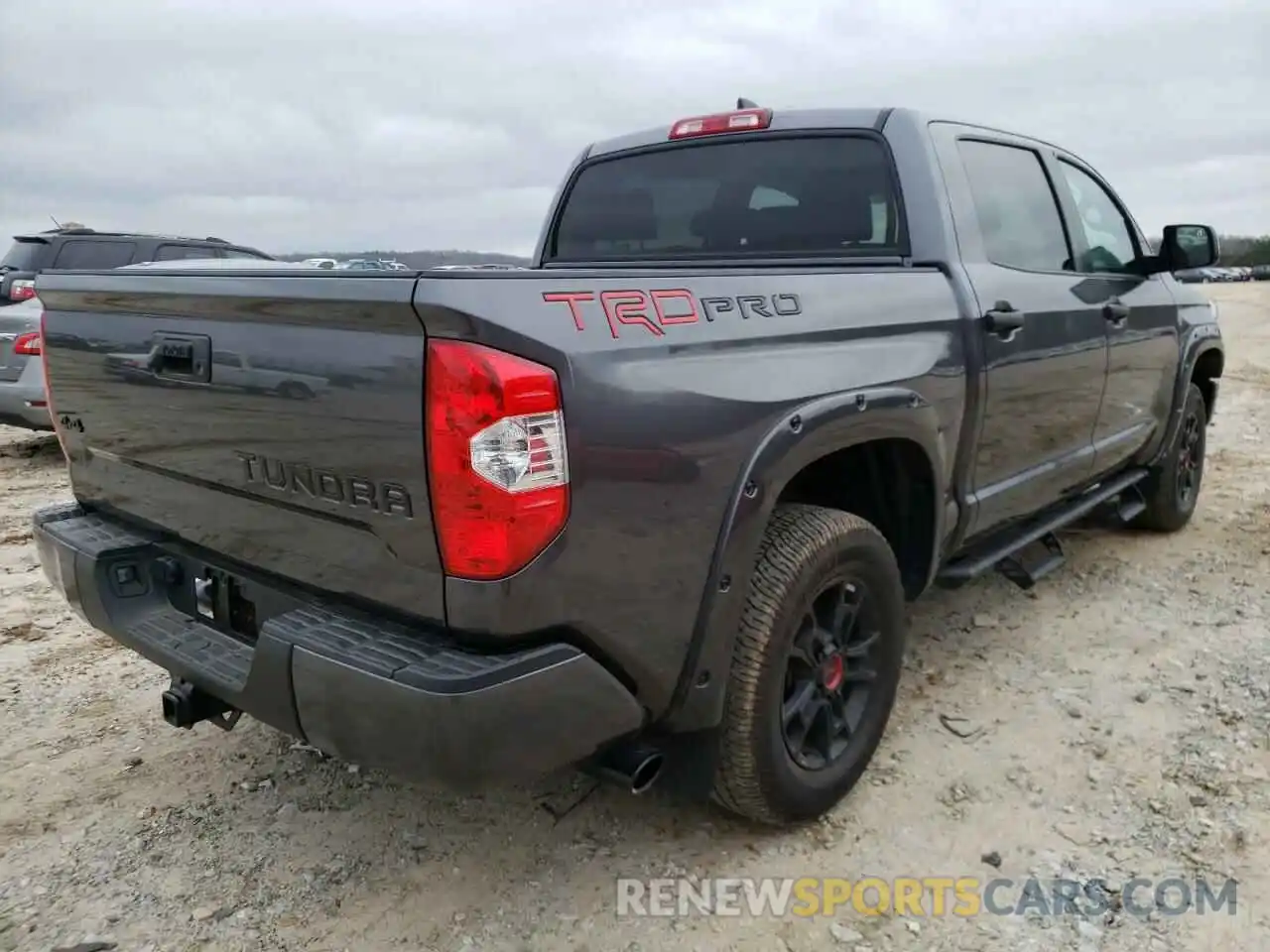 4 Photograph of a damaged car 5TFDY5F14MX016156 TOYOTA TUNDRA 2021