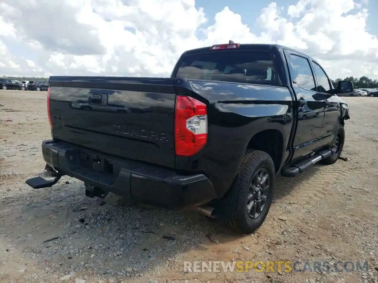 4 Photograph of a damaged car 5TFDY5F14MX044958 TOYOTA TUNDRA 2021