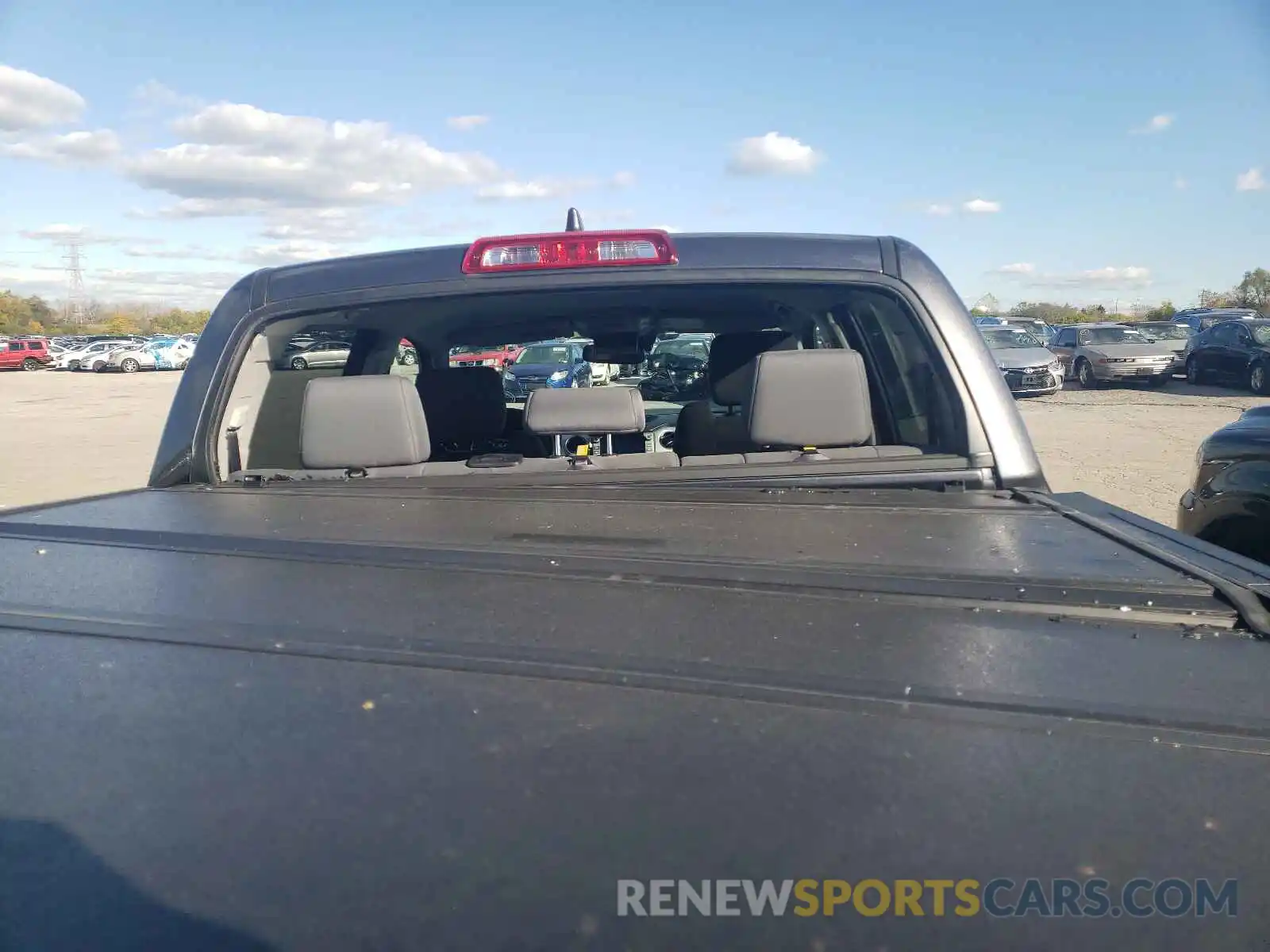 9 Photograph of a damaged car 5TFDY5F14MX996956 TOYOTA TUNDRA 2021