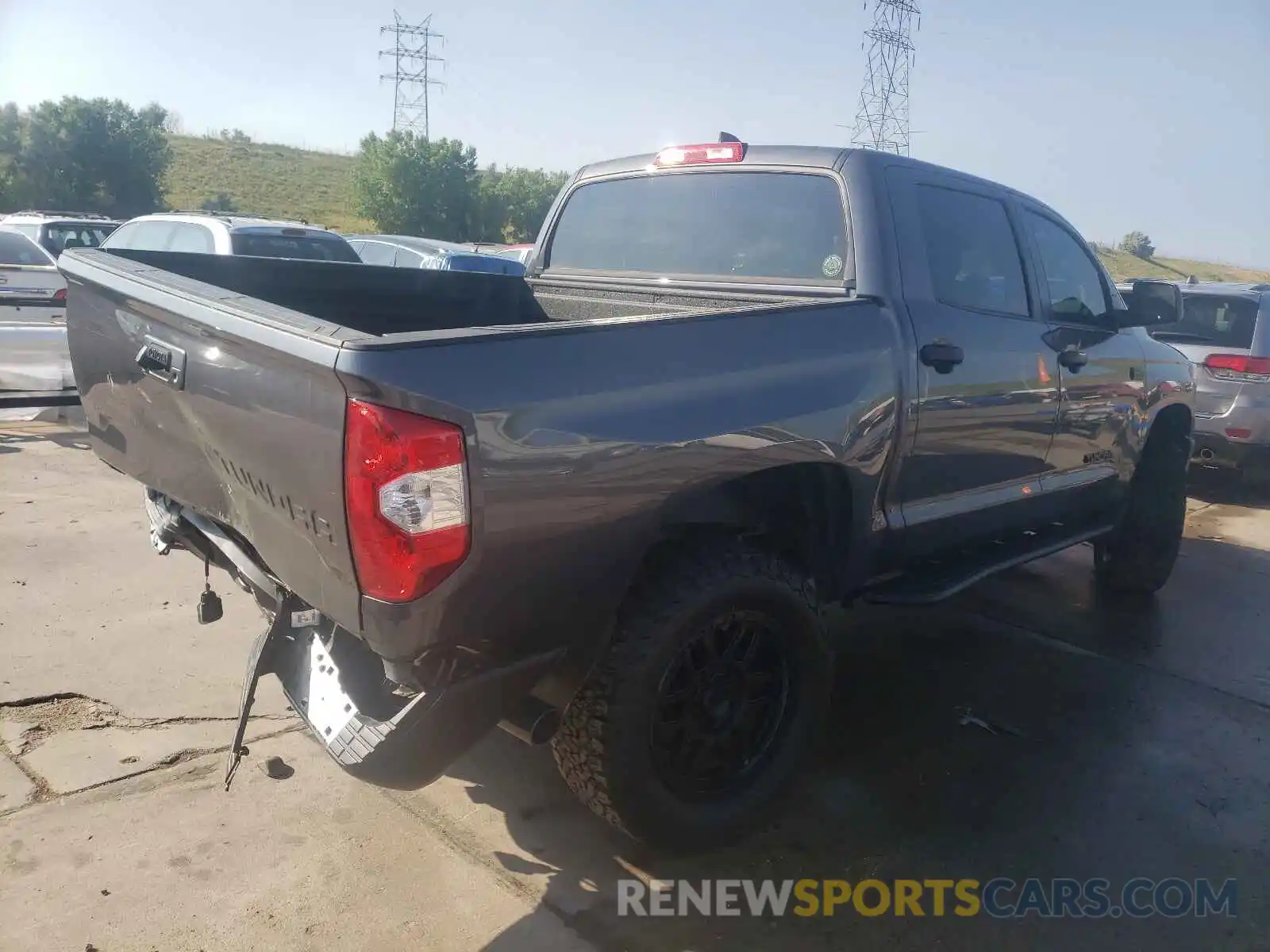 4 Photograph of a damaged car 5TFDY5F15MX002671 TOYOTA TUNDRA 2021