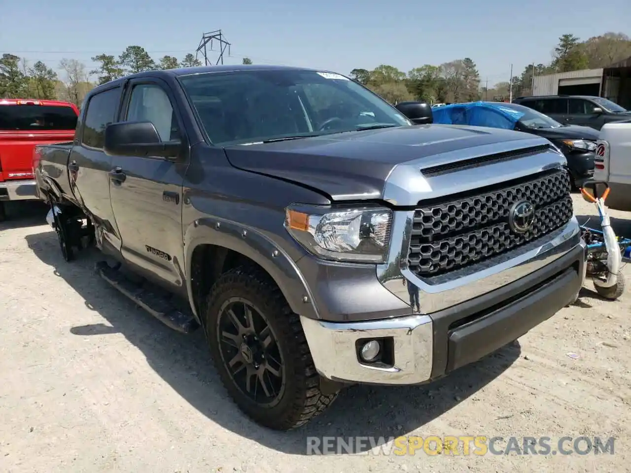 1 Photograph of a damaged car 5TFDY5F15MX023830 TOYOTA TUNDRA 2021