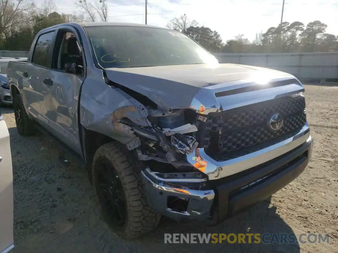 1 Photograph of a damaged car 5TFDY5F15MX025450 TOYOTA TUNDRA 2021