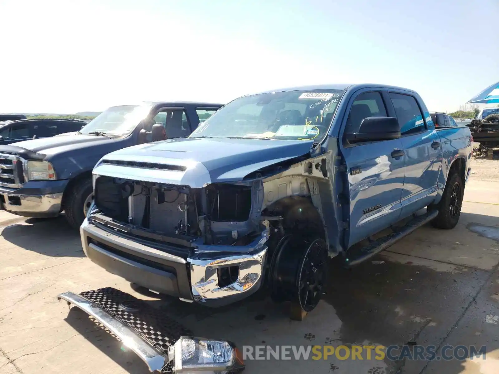 2 Photograph of a damaged car 5TFDY5F15MX976313 TOYOTA TUNDRA 2021