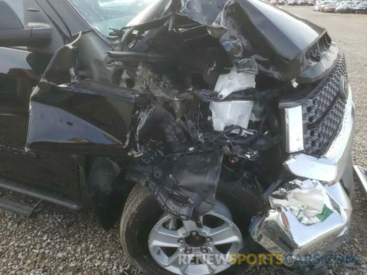 9 Photograph of a damaged car 5TFDY5F15MX981401 TOYOTA TUNDRA 2021