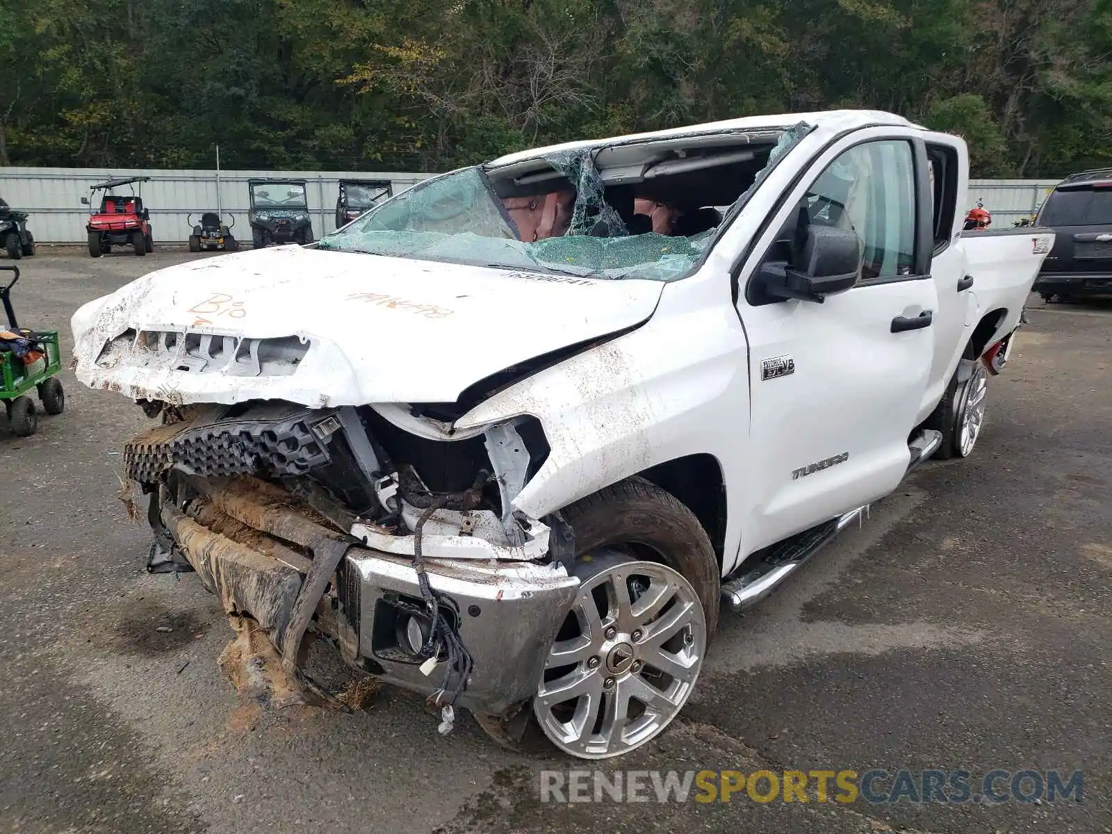 2 Photograph of a damaged car 5TFDY5F15MX991698 TOYOTA TUNDRA 2021