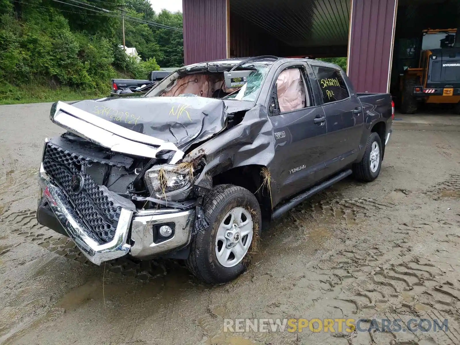 2 Photograph of a damaged car 5TFDY5F15MX998652 TOYOTA TUNDRA 2021