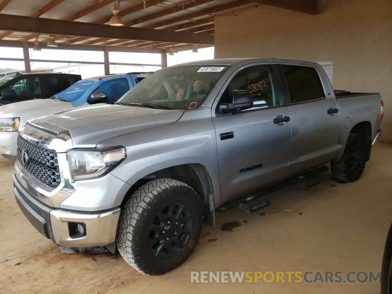 2 Photograph of a damaged car 5TFDY5F16MX964994 TOYOTA TUNDRA 2021