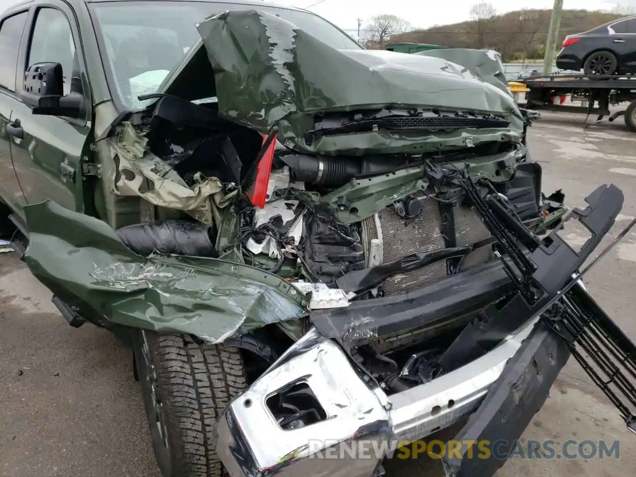 9 Photograph of a damaged car 5TFDY5F17MX019343 TOYOTA TUNDRA 2021