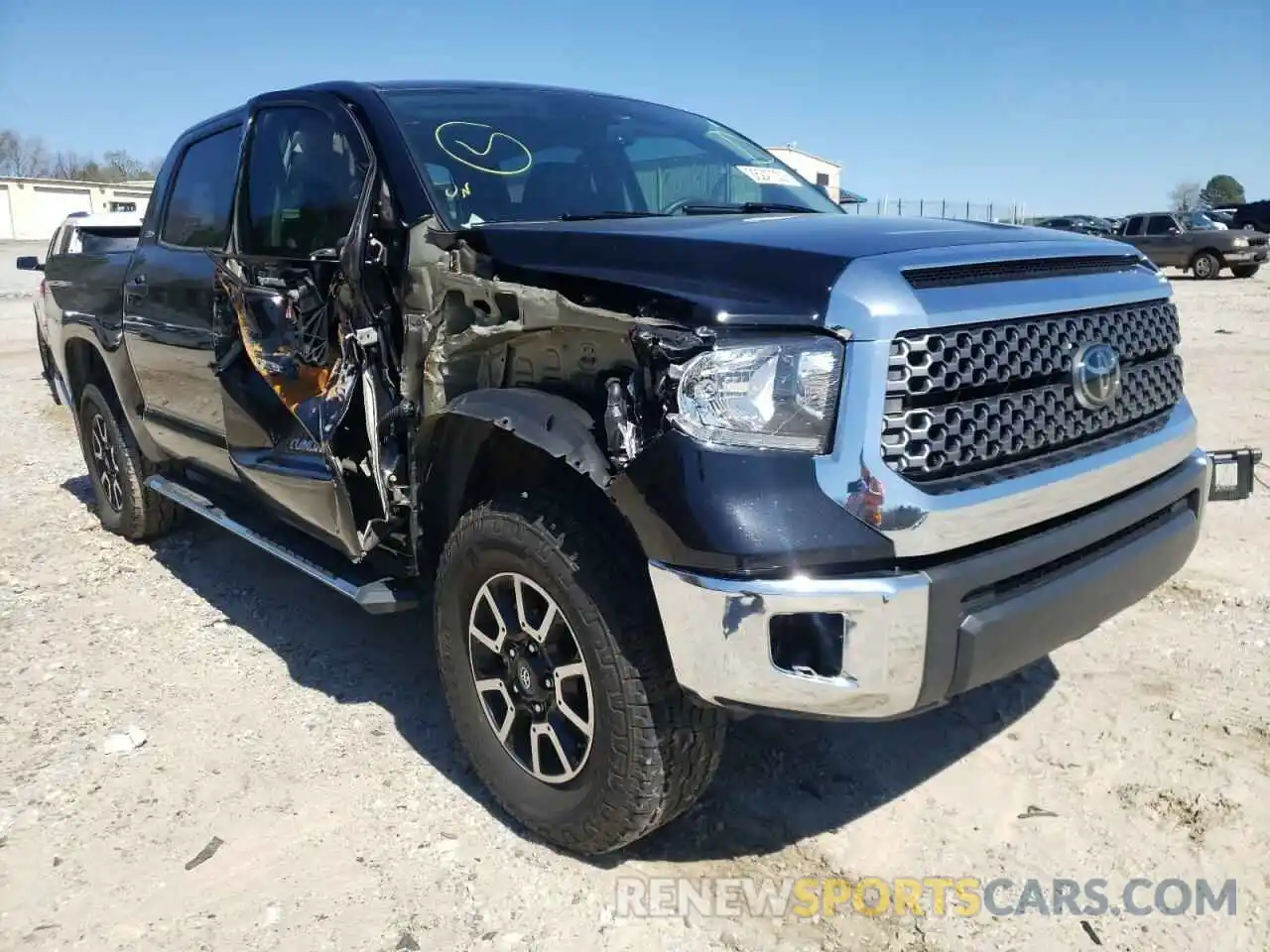 1 Photograph of a damaged car 5TFDY5F17MX970657 TOYOTA TUNDRA 2021