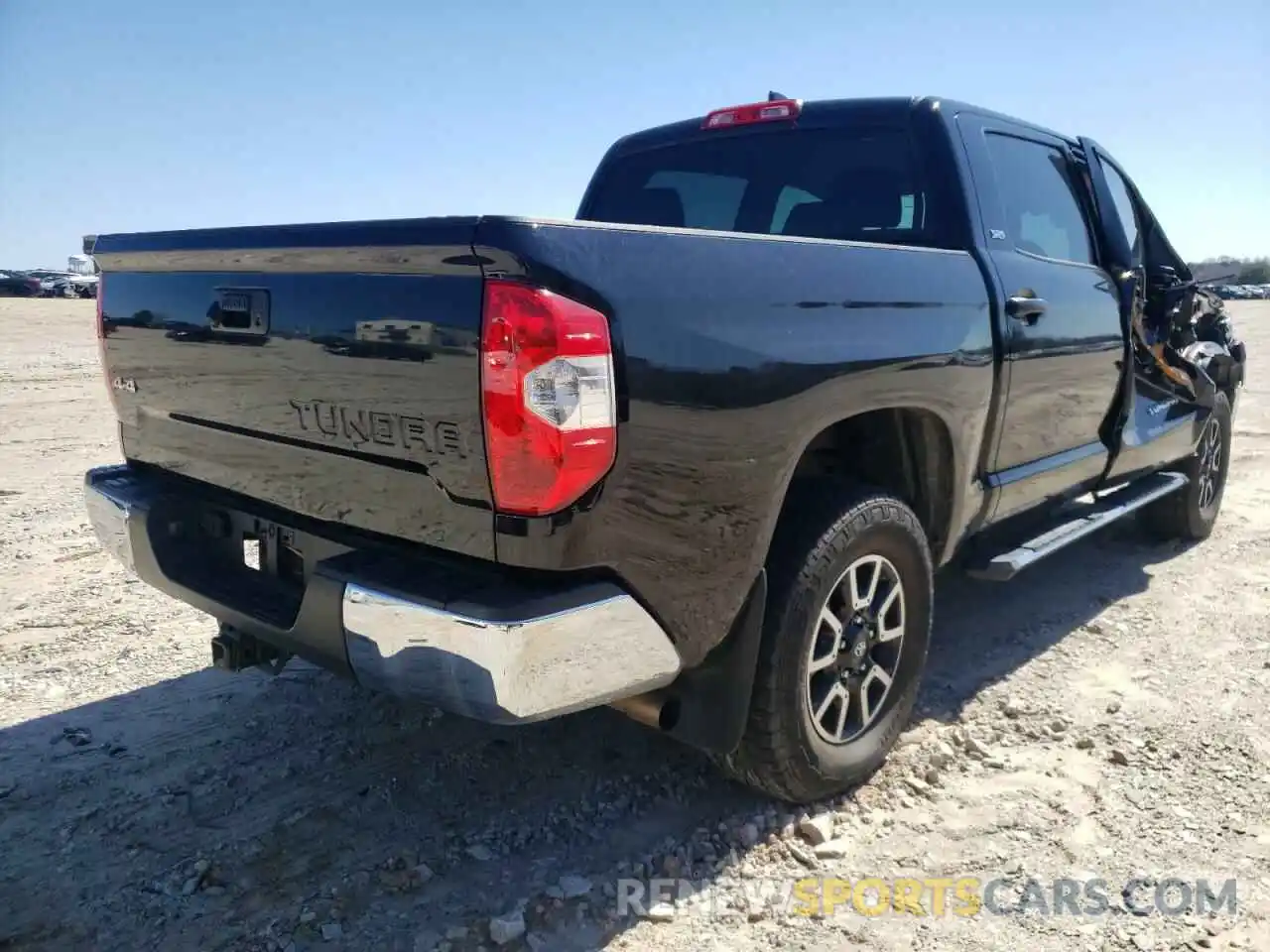 4 Photograph of a damaged car 5TFDY5F17MX970657 TOYOTA TUNDRA 2021