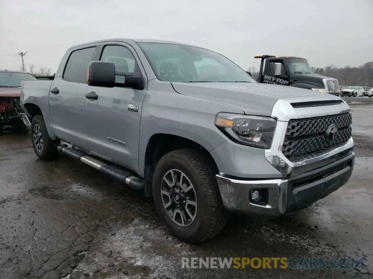 1 Photograph of a damaged car 5TFDY5F17MX984526 TOYOTA TUNDRA 2021