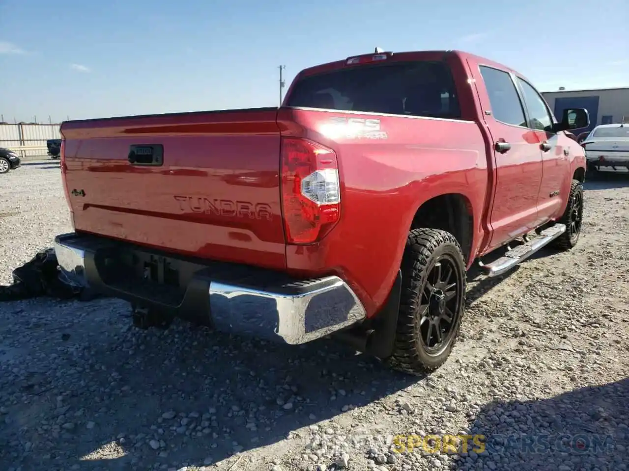 4 Photograph of a damaged car 5TFDY5F17MX985658 TOYOTA TUNDRA 2021