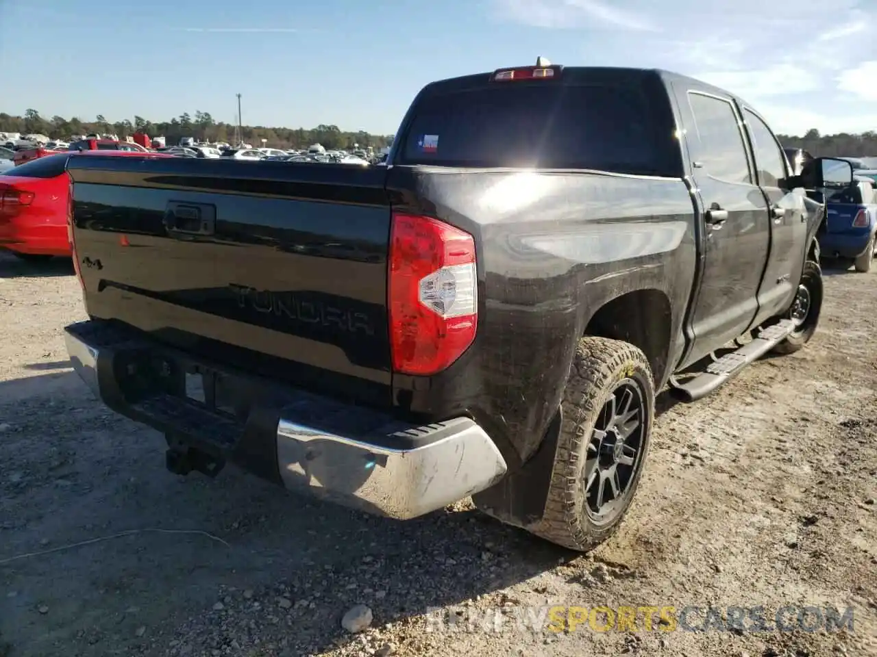 4 Photograph of a damaged car 5TFDY5F17MX989130 TOYOTA TUNDRA 2021