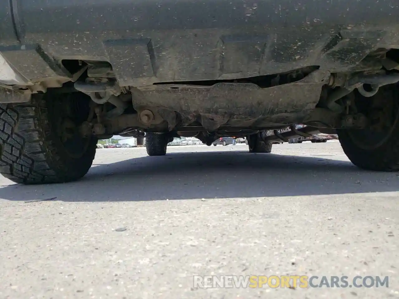 9 Photograph of a damaged car 5TFDY5F18MX001482 TOYOTA TUNDRA 2021