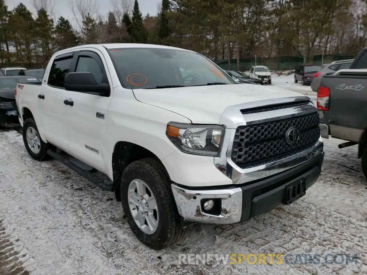 1 Photograph of a damaged car 5TFDY5F18MX014555 TOYOTA TUNDRA 2021