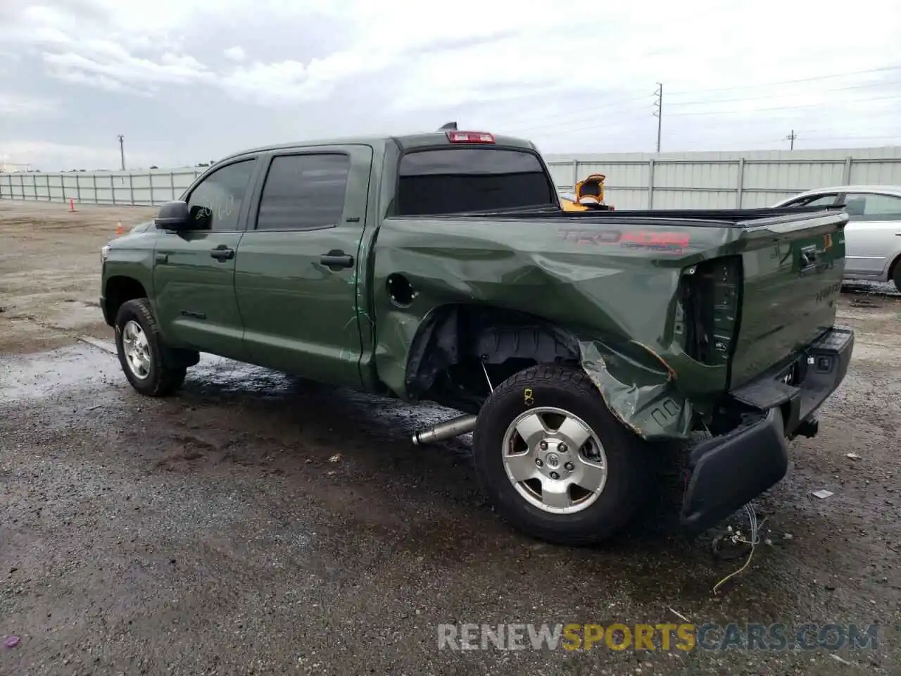 3 Photograph of a damaged car 5TFDY5F18MX019383 TOYOTA TUNDRA 2021