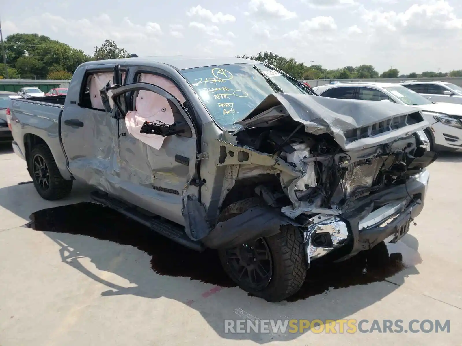 9 Photograph of a damaged car 5TFDY5F18MX957769 TOYOTA TUNDRA 2021