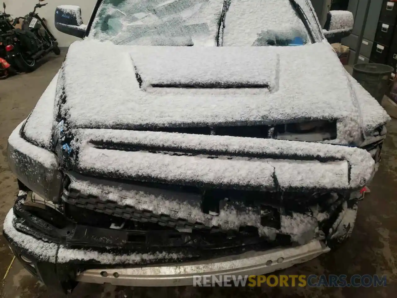 7 Photograph of a damaged car 5TFDY5F18MX966391 TOYOTA TUNDRA 2021