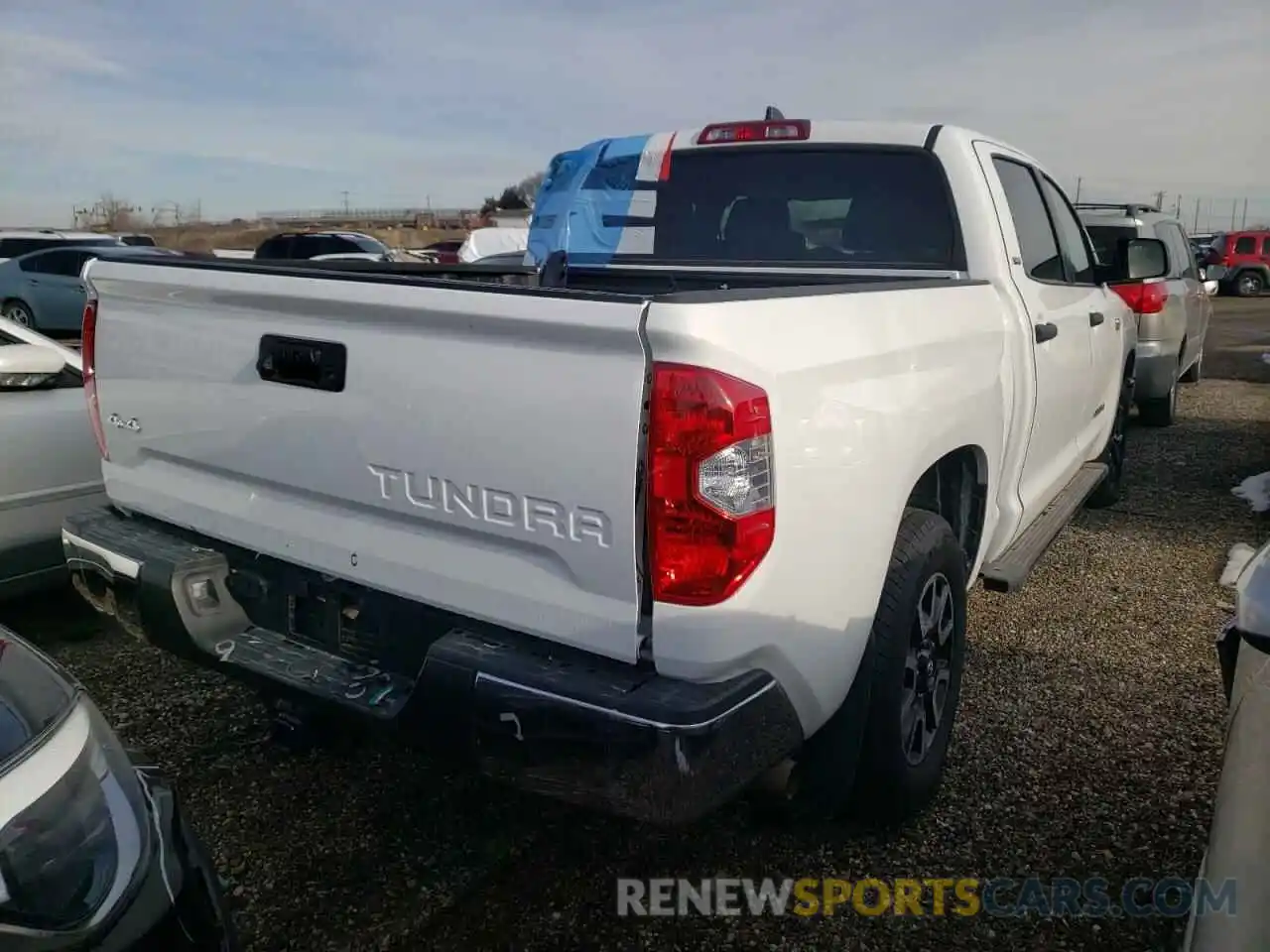 4 Photograph of a damaged car 5TFDY5F18MX975849 TOYOTA TUNDRA 2021