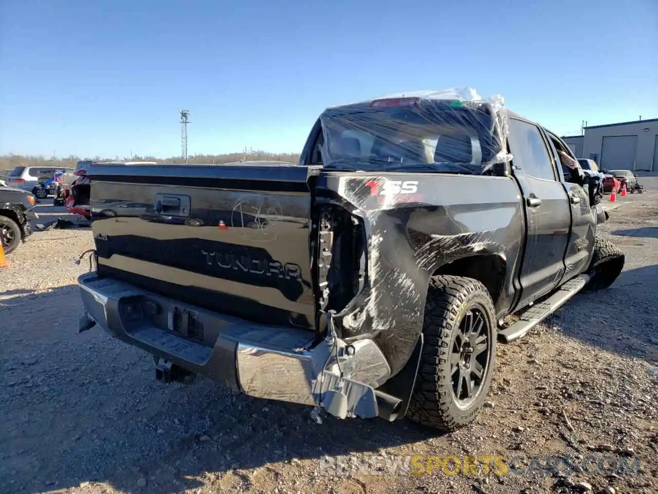 4 Photograph of a damaged car 5TFDY5F18MX999035 TOYOTA TUNDRA 2021