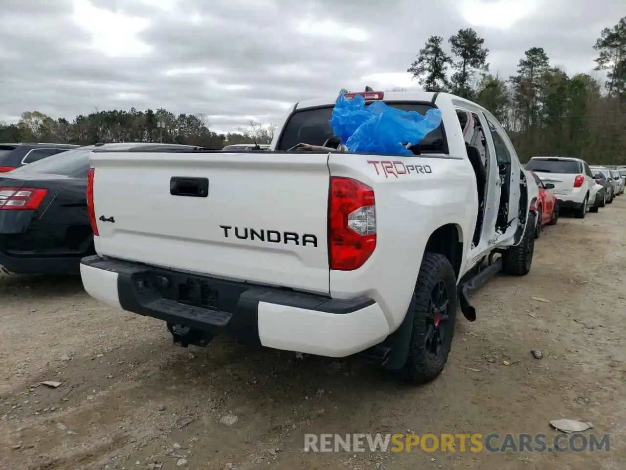 4 Photograph of a damaged car 5TFDY5F19MX027041 TOYOTA TUNDRA 2021