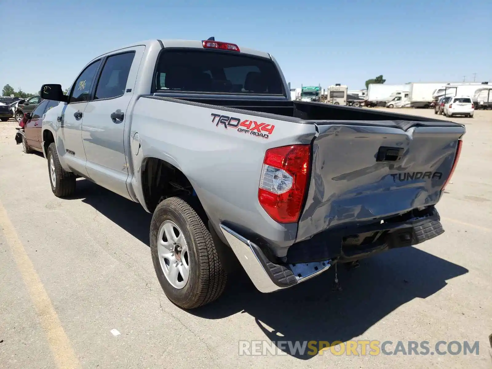 3 Photograph of a damaged car 5TFDY5F19MX975732 TOYOTA TUNDRA 2021