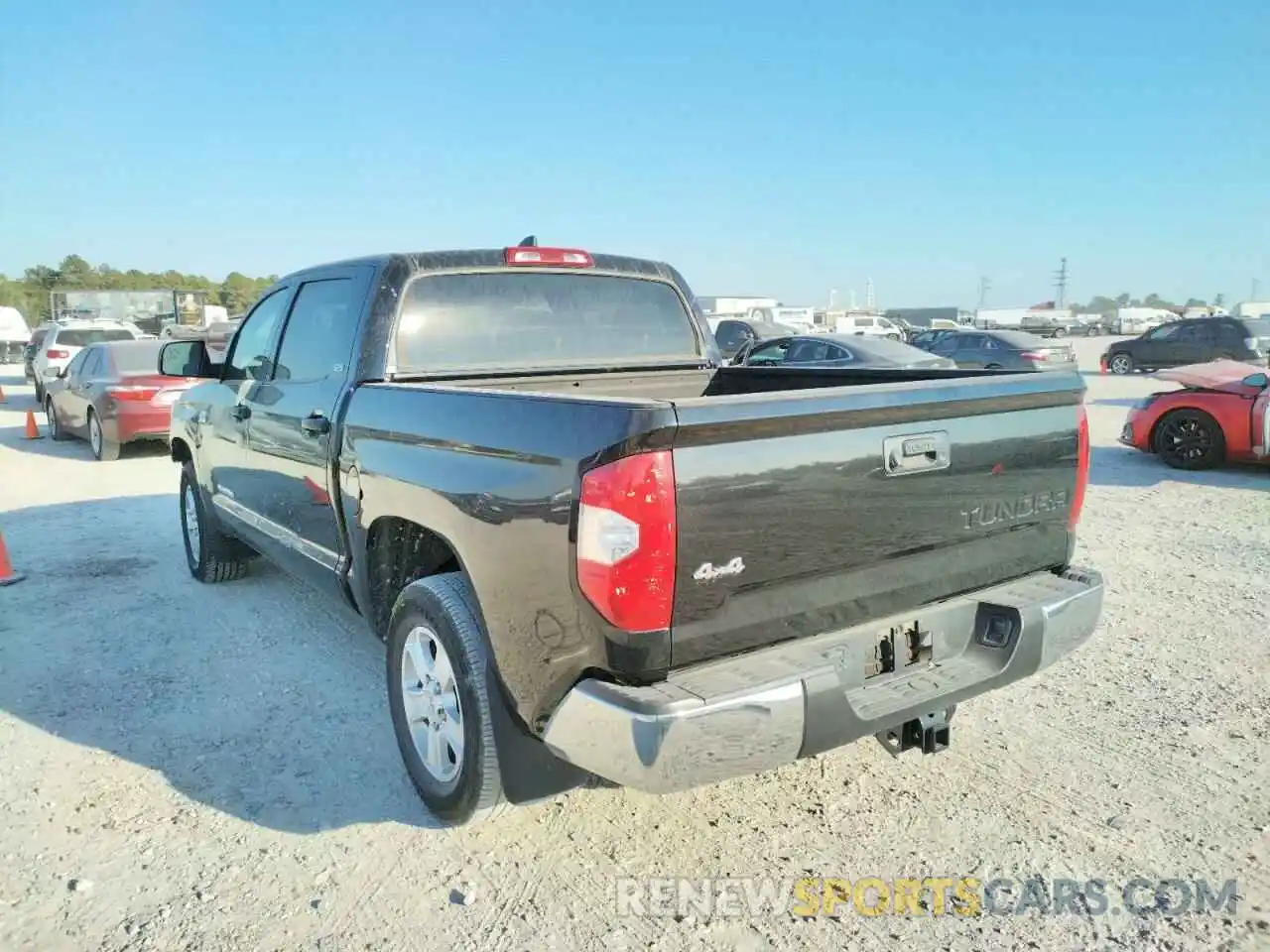 3 Photograph of a damaged car 5TFDY5F19MX976833 TOYOTA TUNDRA 2021