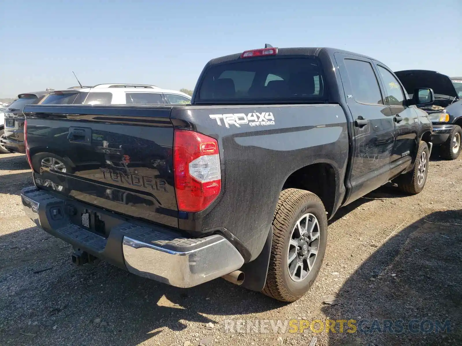 4 Photograph of a damaged car 5TFDY5F19MX982177 TOYOTA TUNDRA 2021