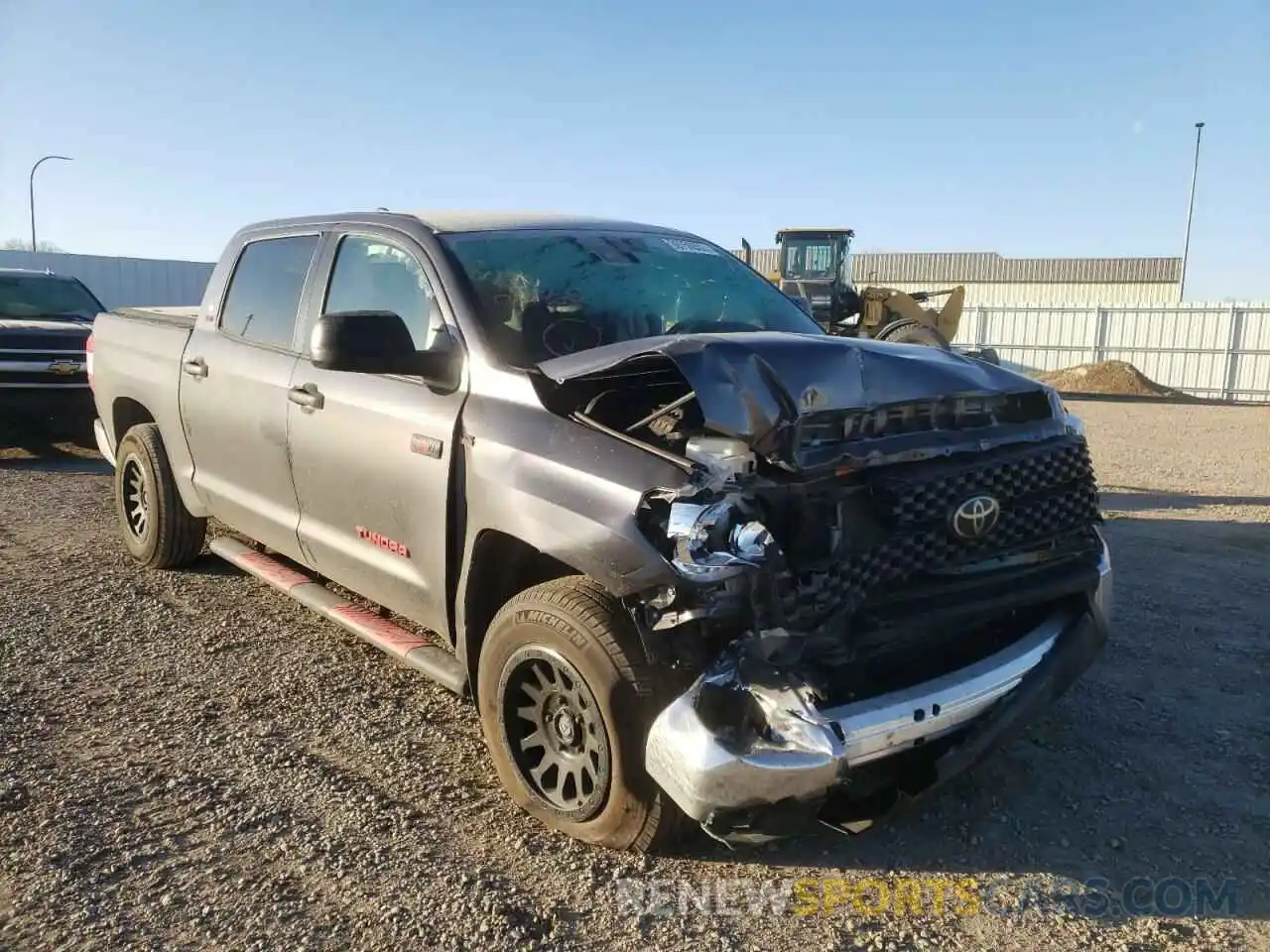 1 Photograph of a damaged car 5TFDY5F19MX984382 TOYOTA TUNDRA 2021