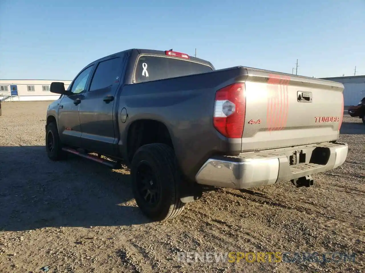 3 Photograph of a damaged car 5TFDY5F19MX984382 TOYOTA TUNDRA 2021