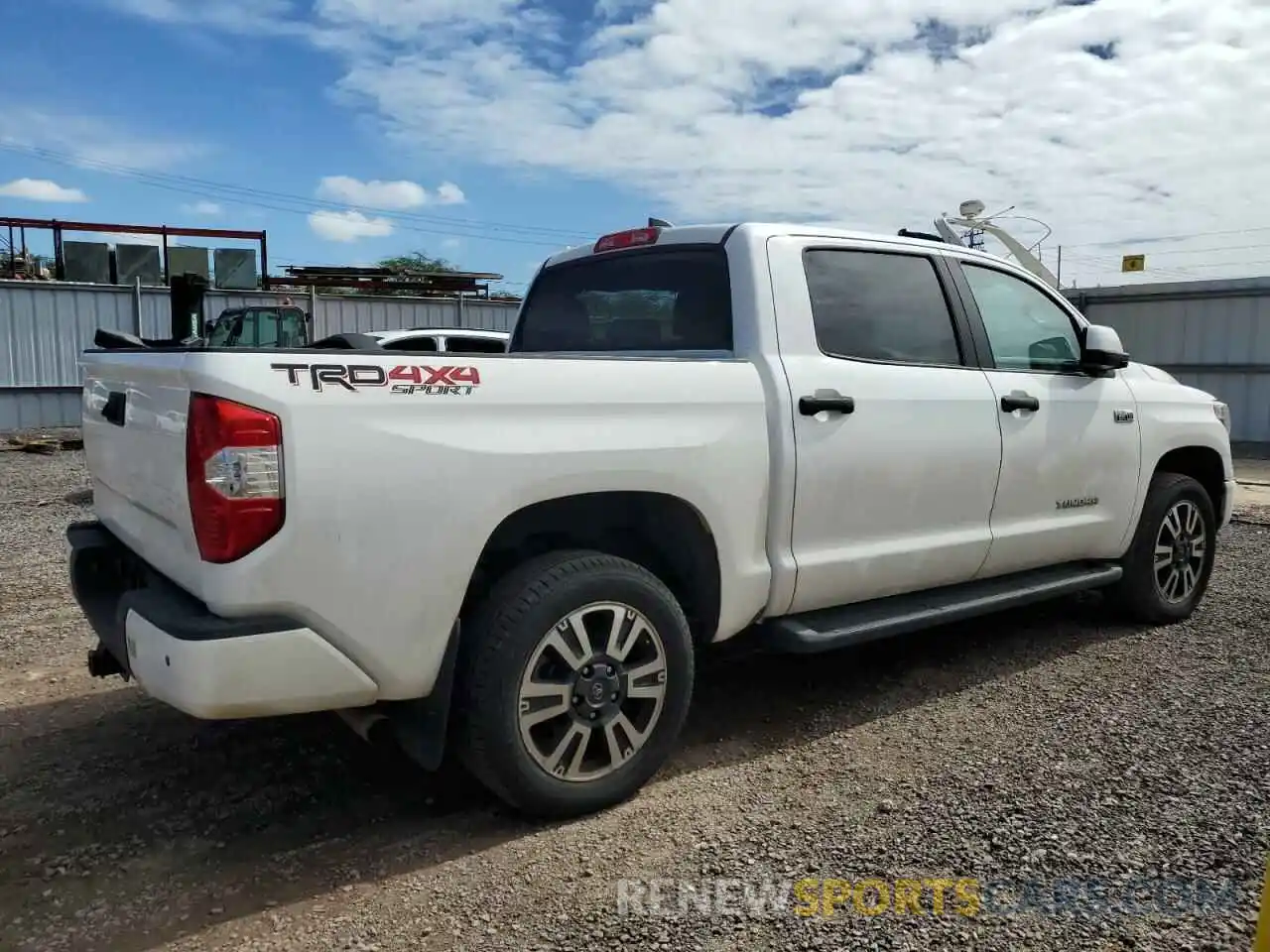 3 Photograph of a damaged car 5TFDY5F19MX987461 TOYOTA TUNDRA 2021