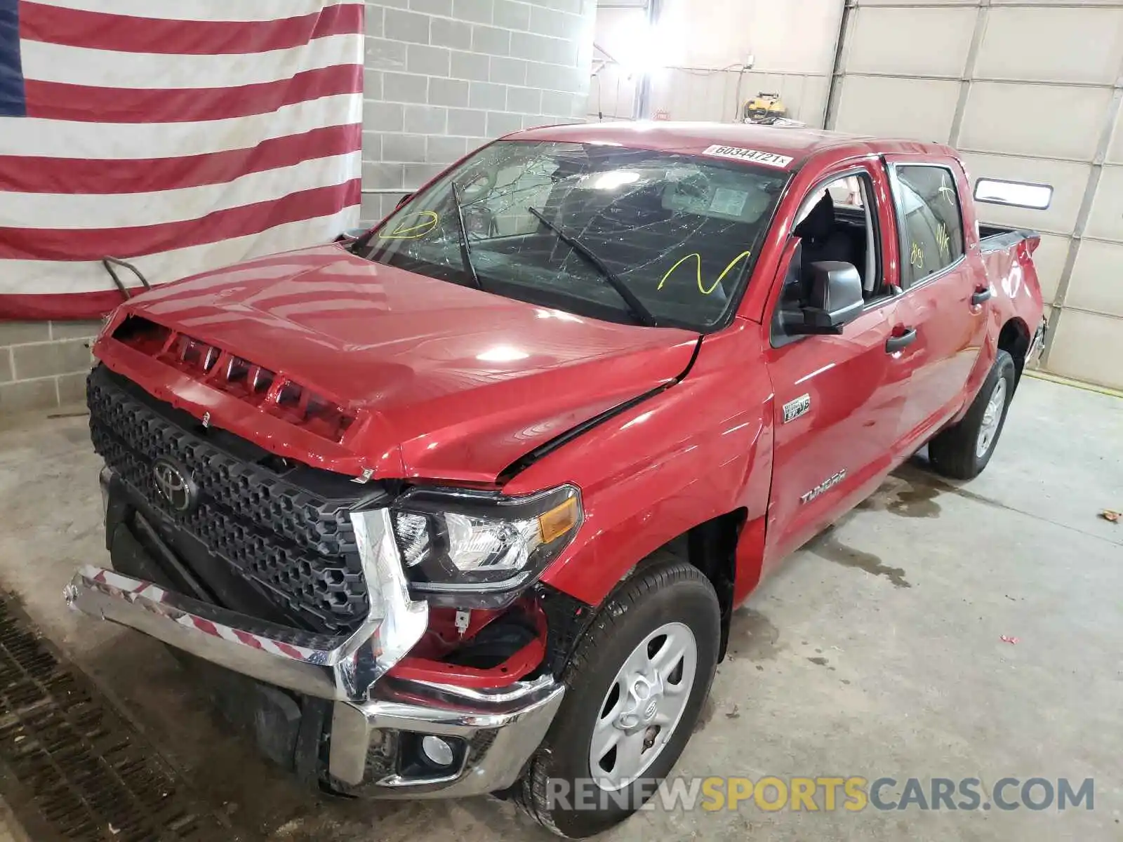 9 Photograph of a damaged car 5TFDY5F19MX987931 TOYOTA TUNDRA 2021