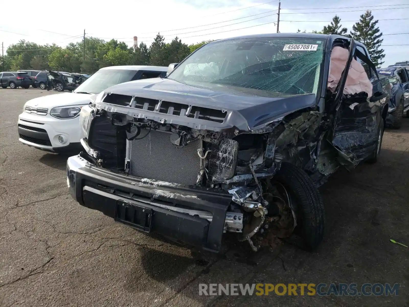 9 Photograph of a damaged car 5TFDY5F19MX995477 TOYOTA TUNDRA 2021